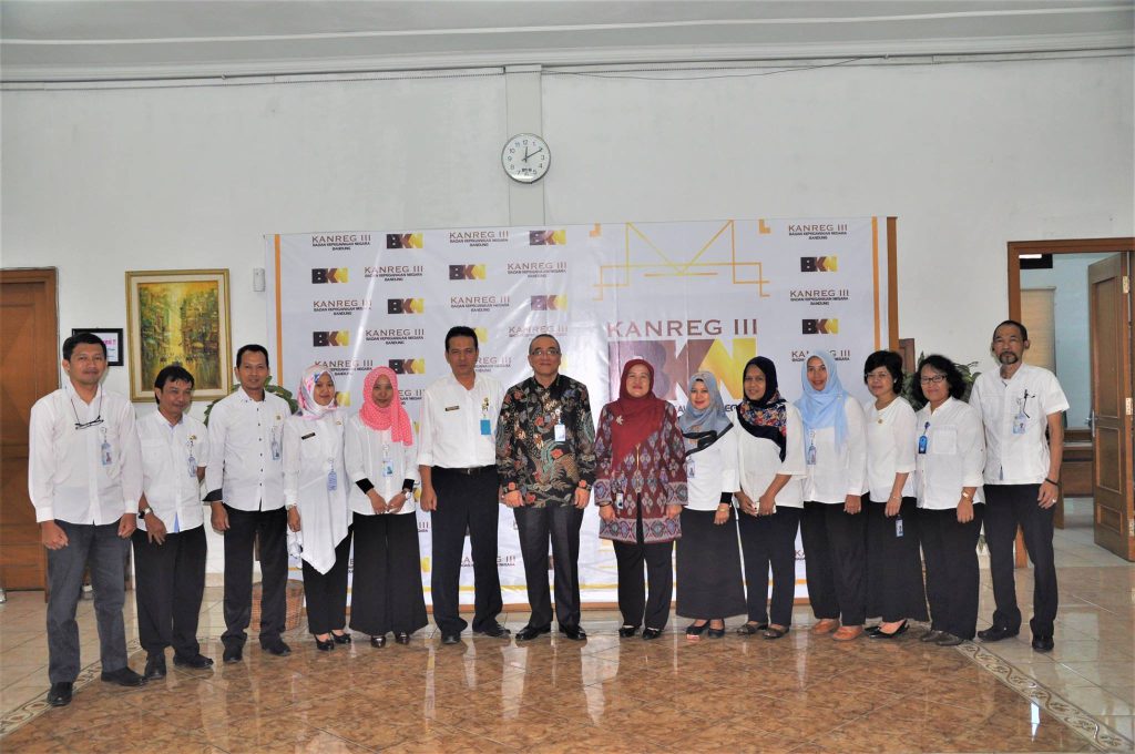 Kepala Badan Kepegawaian Negara, Bapak Bima Haria Wibisana melakukan kunjungan kerja di Kantor Regional III BKN